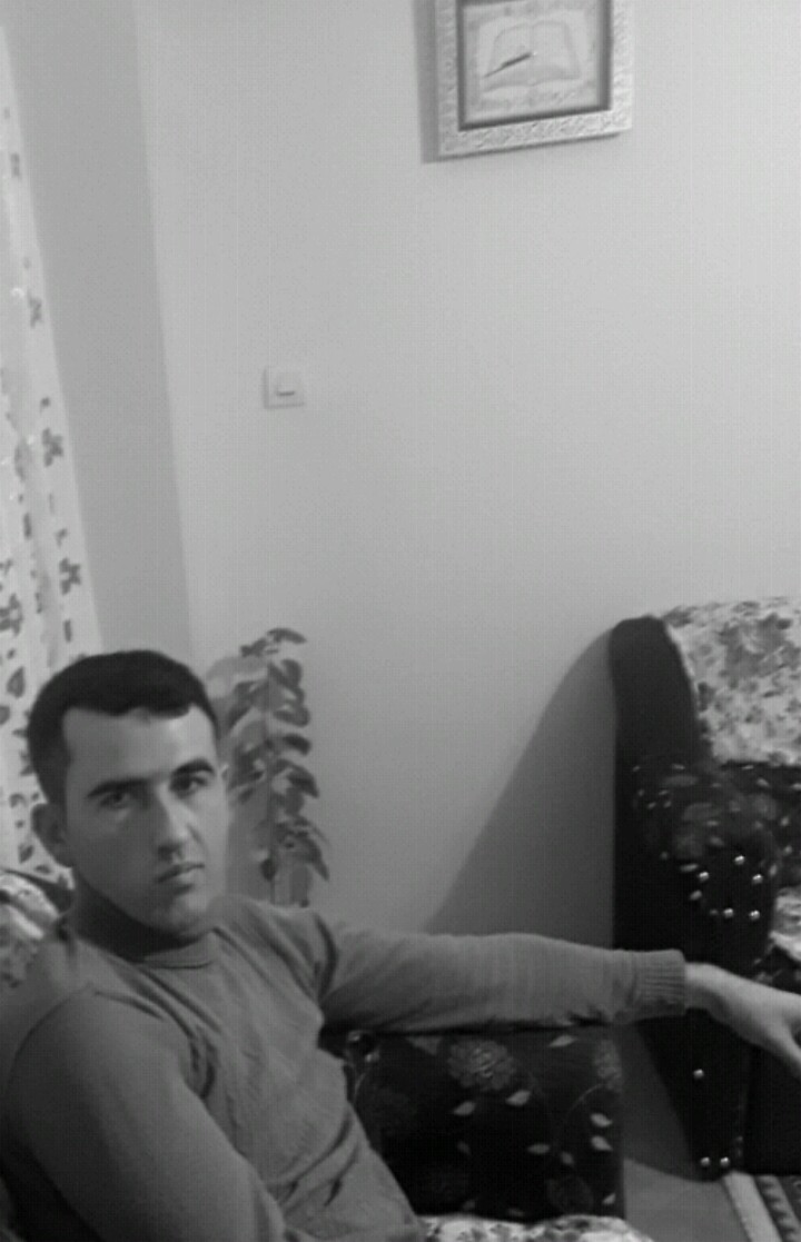 suriyeli türbanlı bayanım
