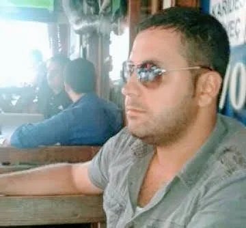 ISTANBUL CİVARİ CİDDİ BAYAN ARKADAŞ ARIYORUM..